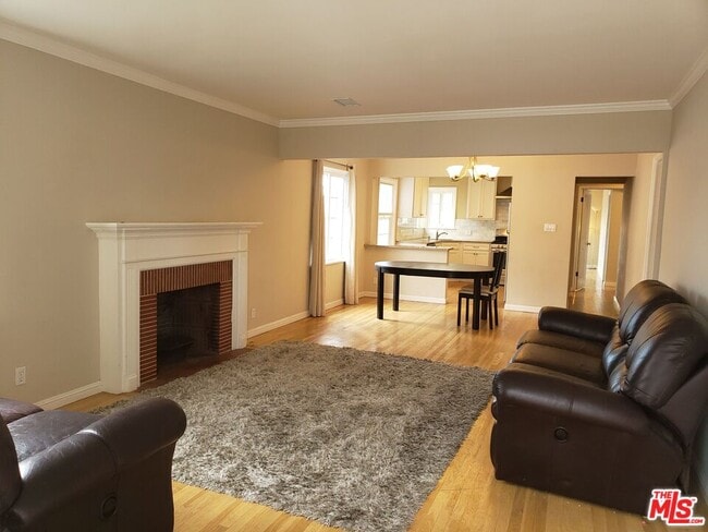 Photo - 1729 S Carmelina Ave