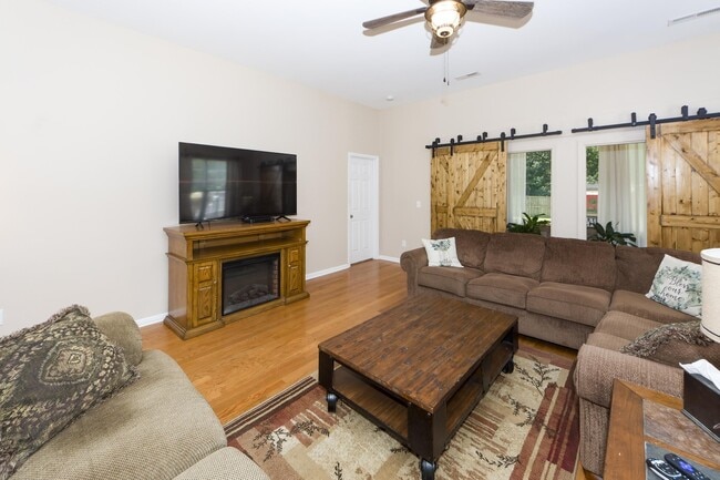 Photo - 2613 Spivey Ct
