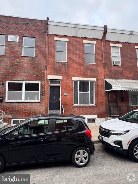 Building Photo - 1027 Tree St Rental