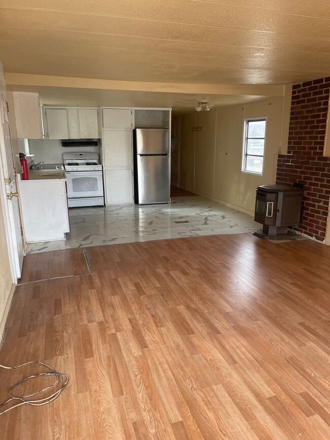 Photo - Singlewide trailer