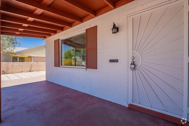 Building Photo - Desert Light & Outdoor Living – Tucson 2 B... Rental