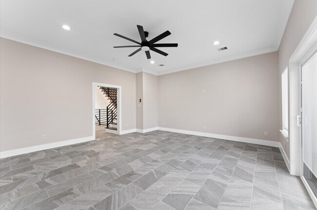 Photo - 1906 Dismuke St Unit B