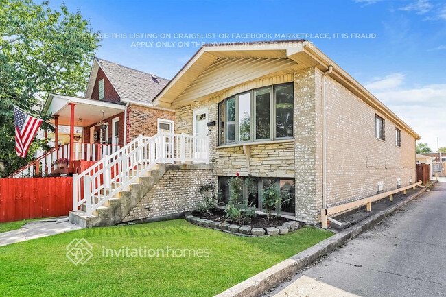 Photo - 11114 S Troy St