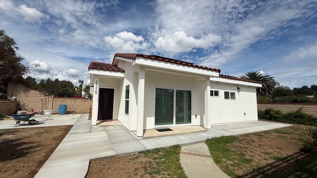 Building Photo - 24229 Doeskin Pl