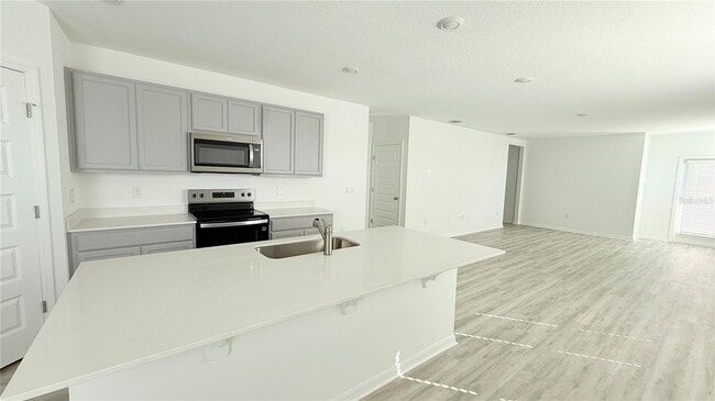 Photo - 2986 Waterlily Wy