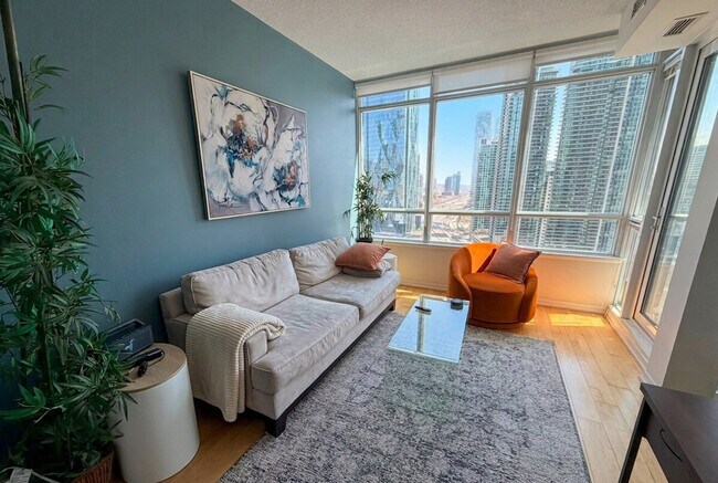 Photo - 55 Bremner Blvd Unité SI ID1532073P