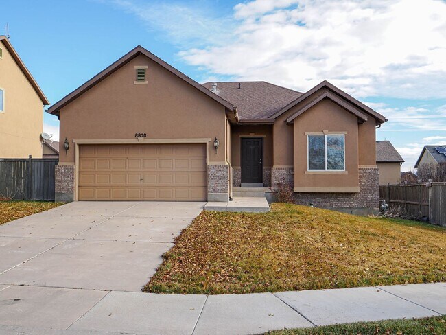 Photo - 3 bedroom, 2 Bathroom Eagle Mountain Home