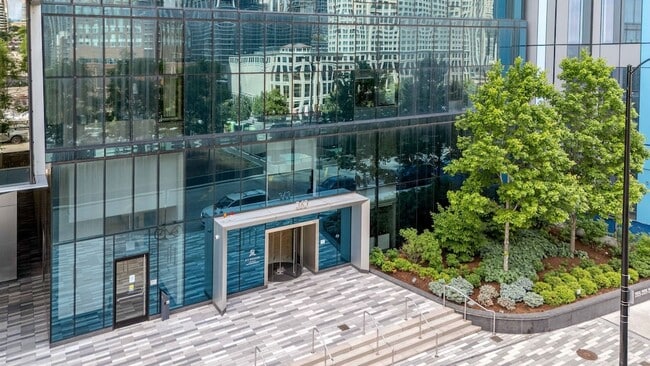 Photo - 363 E Wacker Dr Unit 2905