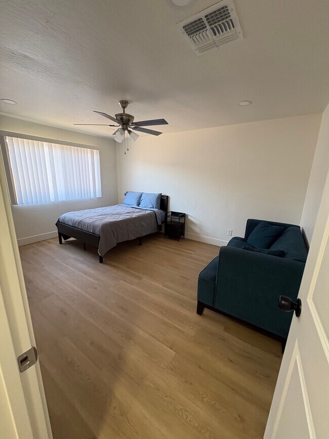Photo - 4519 N 30th Ave