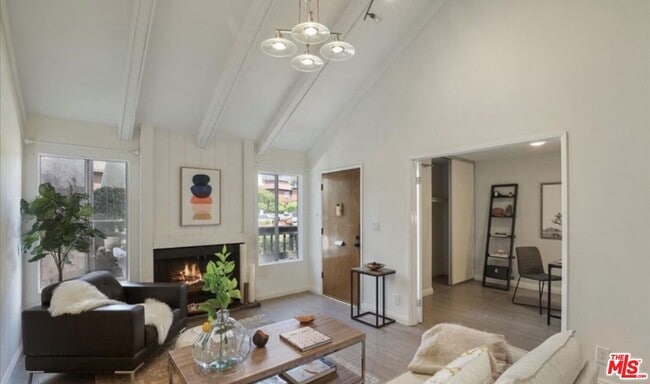 Building Photo - 4937 Maytime Ln