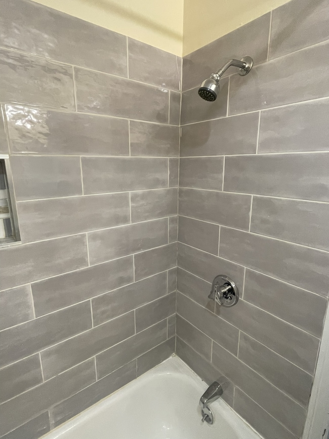 Photo - 884 Huntington Ave