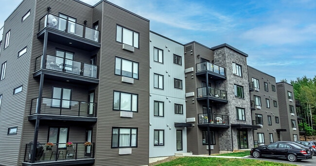 Building Photo - Hillside Park