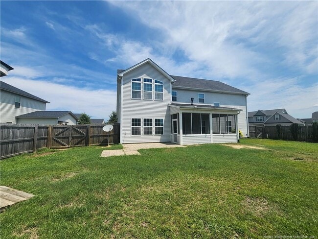 Photo - 113 Tellmont St