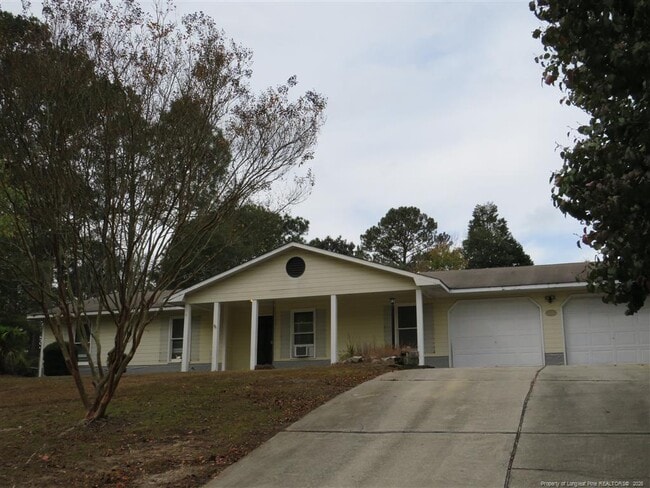 Building Photo - 5660 Bauer St