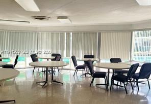 Photo - 1333 E Hallandale Beach Blvd Unidad 327