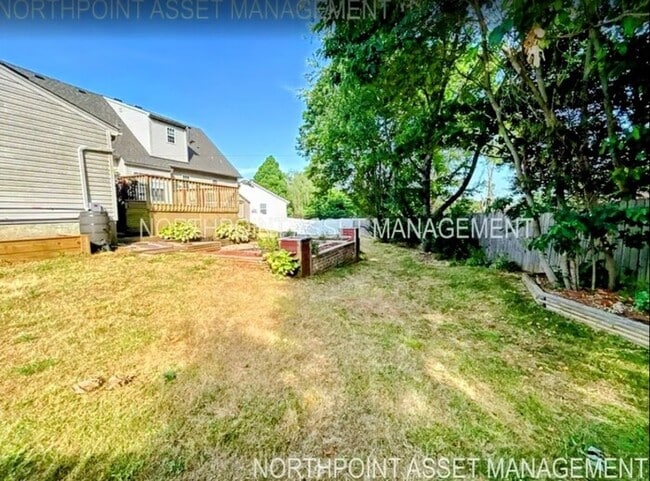 Building Photo - Eco-Friendly 4BR/3.5BA Home with Solar Pan...