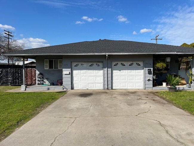 Photo - 3371 Lerwick Rd