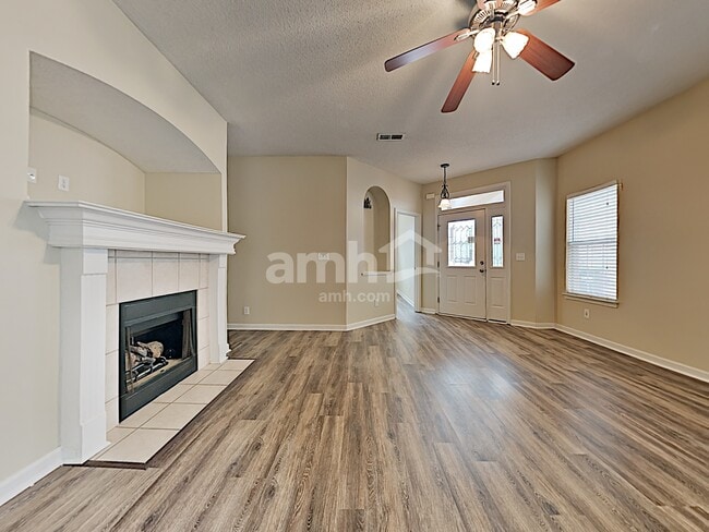 Photo - 3864 Lake Village Cv