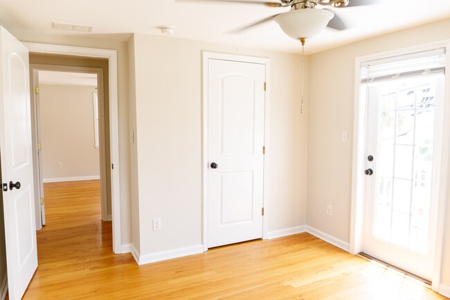 Photo - 116 America St Unit C