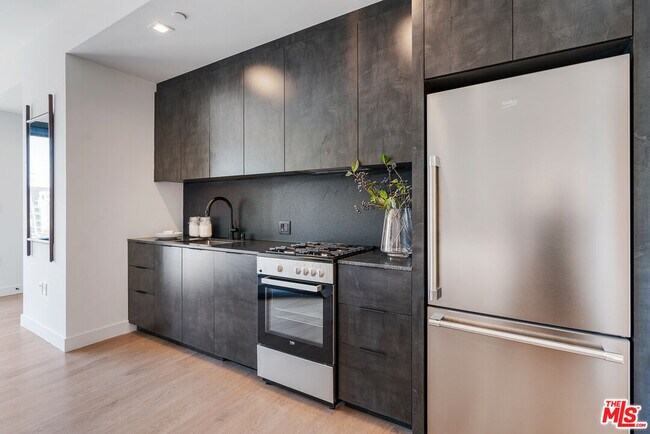 Photo - 10700 Tabor St Unit PH19