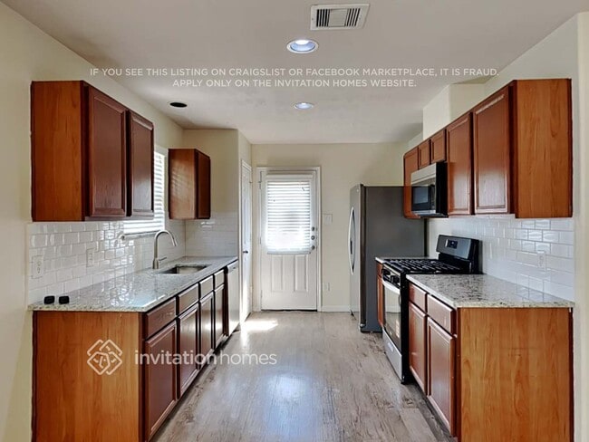 Photo - 19143 Canaras Ct
