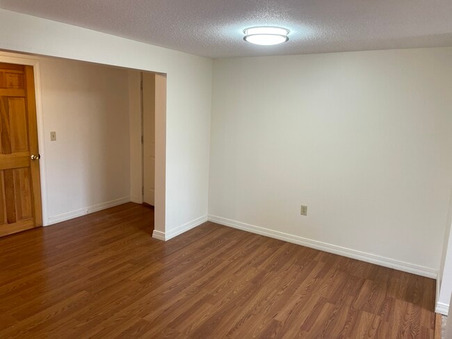 Photo - 834 State St Unit 3