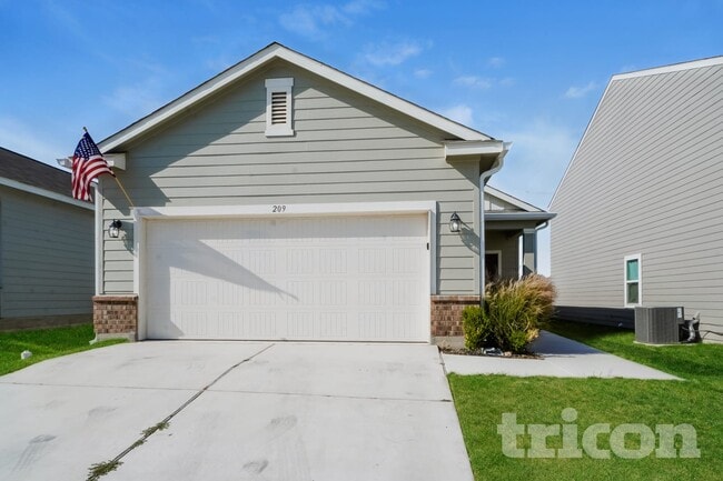 Building Photo - 209 Athena Way