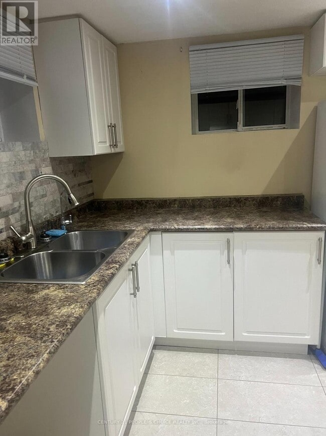 Photo - 66 Stavely Crescent