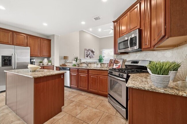 Photo - 111 S Rocky Point Cir