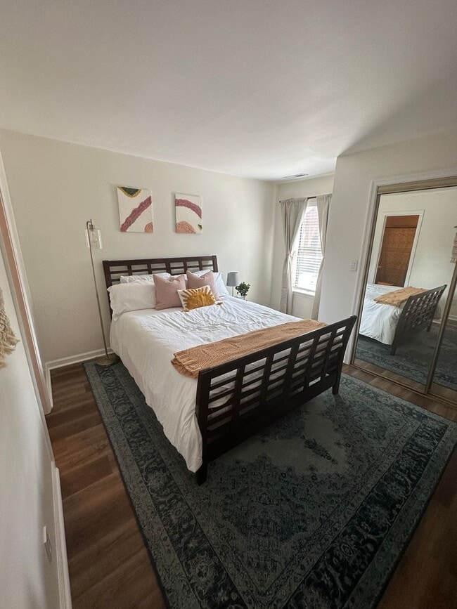 Photo - Beautiful Condo Block from the Bay!
