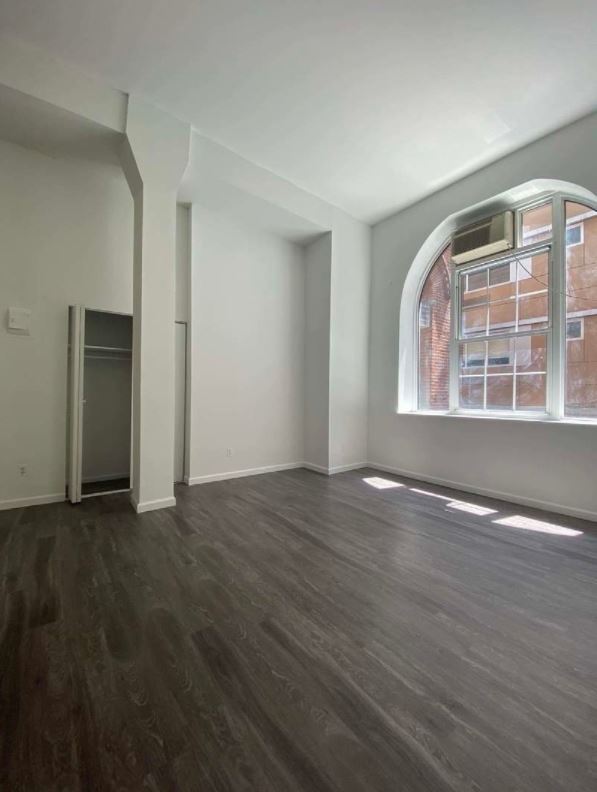 Photo - 88 Fulton St
