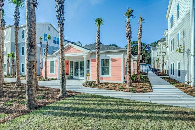 4830 Wescott