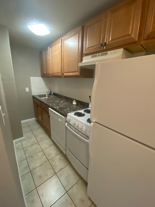 Photo - 1862 Beacon St Apartment Unit 3-12