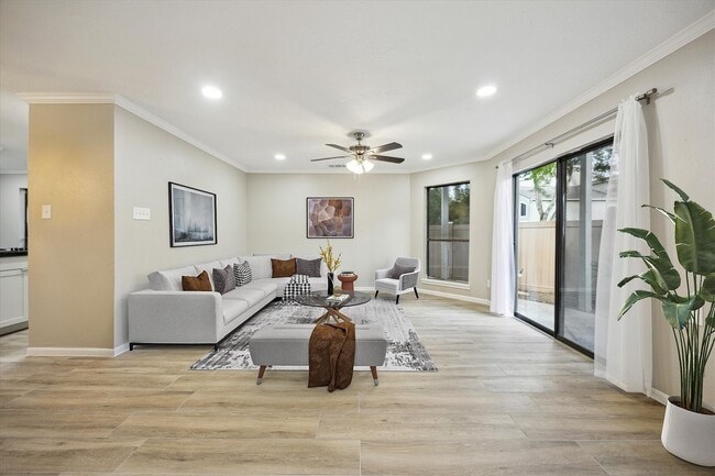 Photo - 2379 Briarwest Blvd
