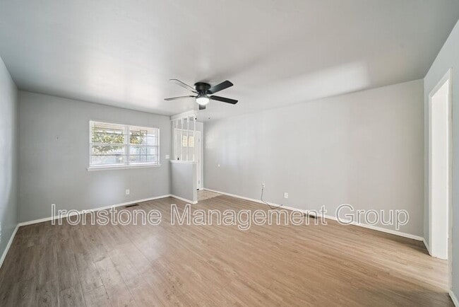 Photo - 5822 E 35th St