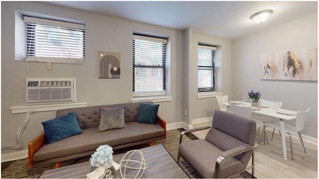 Living Area - Lennox Apartments