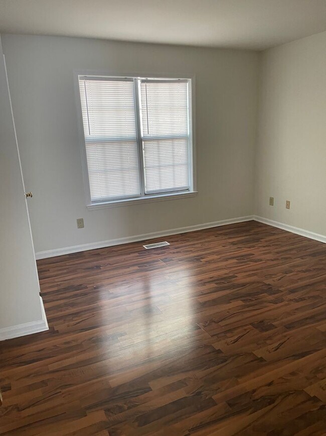 Photo - 6700 Bevington Ridge Rd