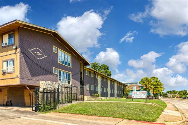 Building Photo - 5315 Columbia Ave Unit 212