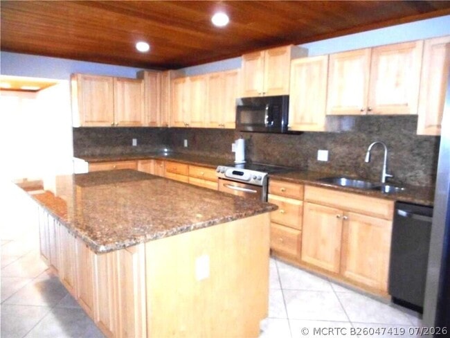 Photo - 1903 Robalo Dr