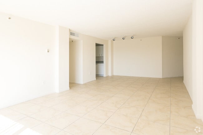 2BDR/2BA - Douglas Cove