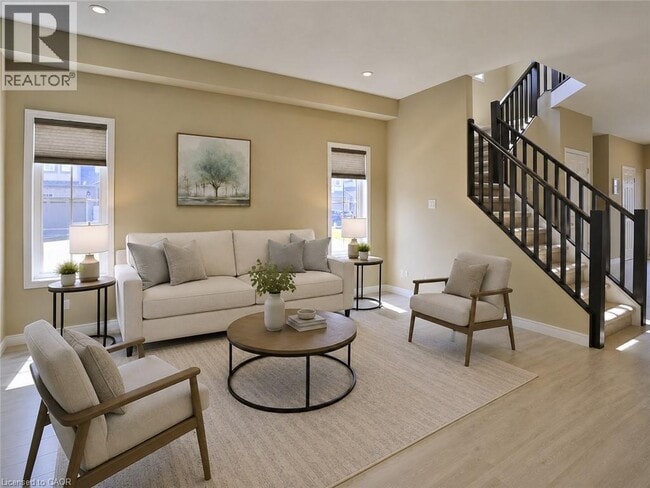 Photo - 310 Ginseng St