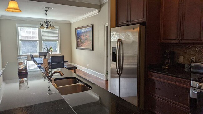 Photo - 3602 Strolling Way