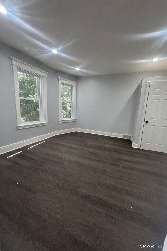 Photo - 219 Orchard St