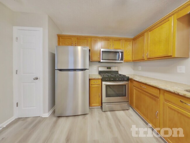 Photo - 102 Bonnabel Ct