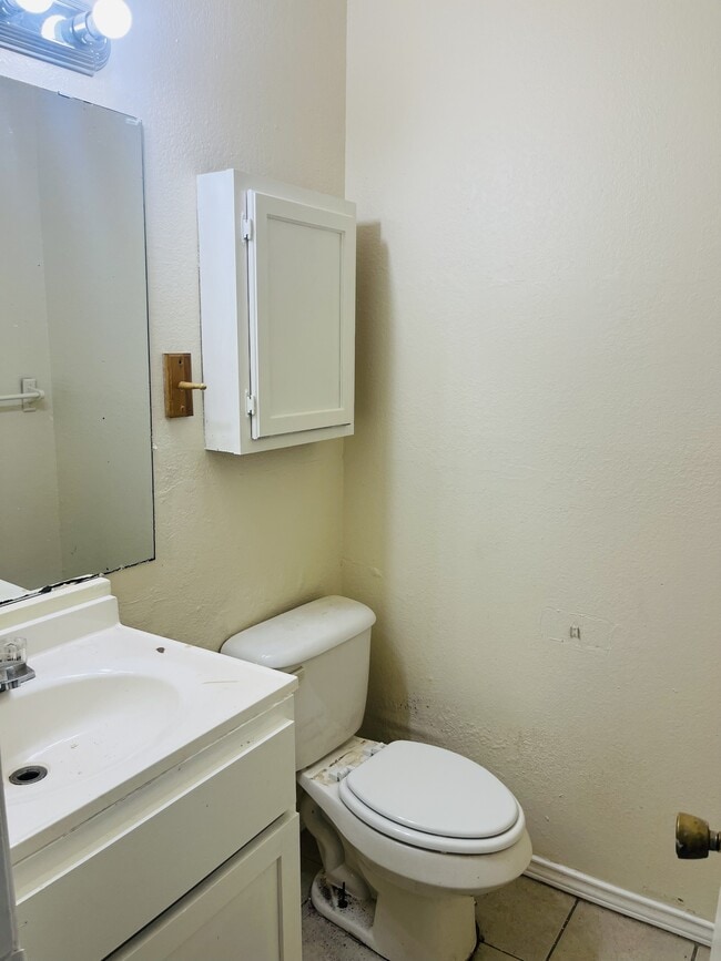 Photo - 10019 Caton Pl