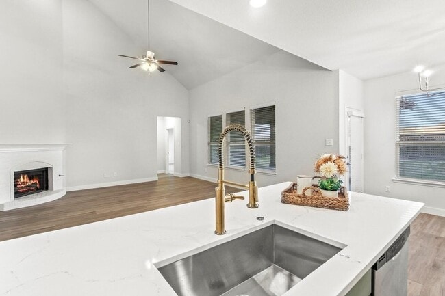 Photo - 4408 Switchgrass St