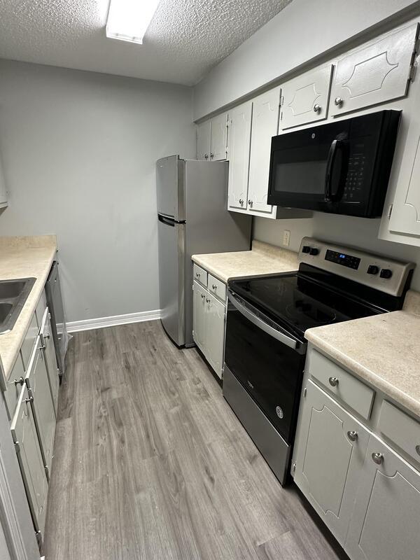 Photo - 110 5th St Unit C202