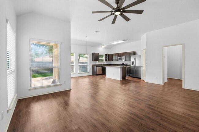 Photo - 1925 Briar Grove Dr