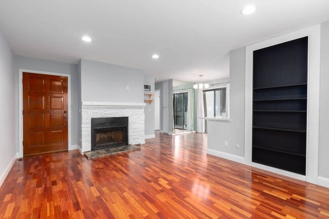 Photo - 4415 38th St Unit 1