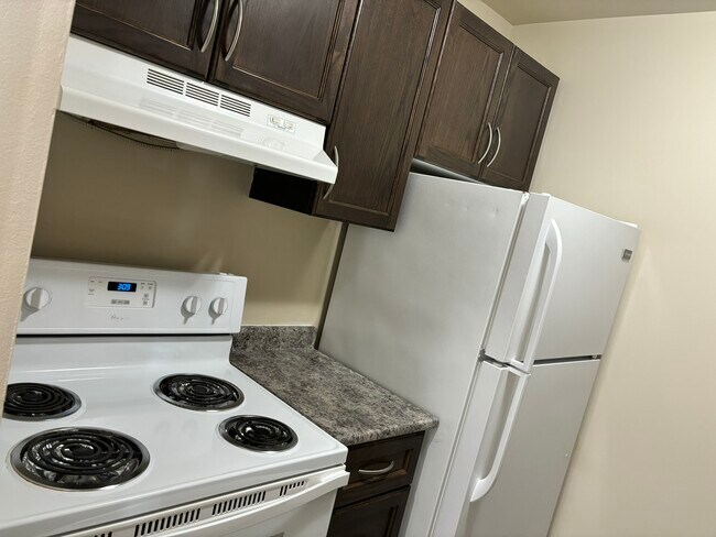 Photo - 225-225 Old Carriage Dr Unit 210